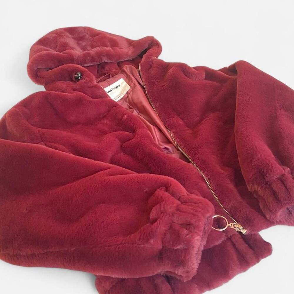 dark red faux fur jacket from bluenotes - Picture 4 of 7